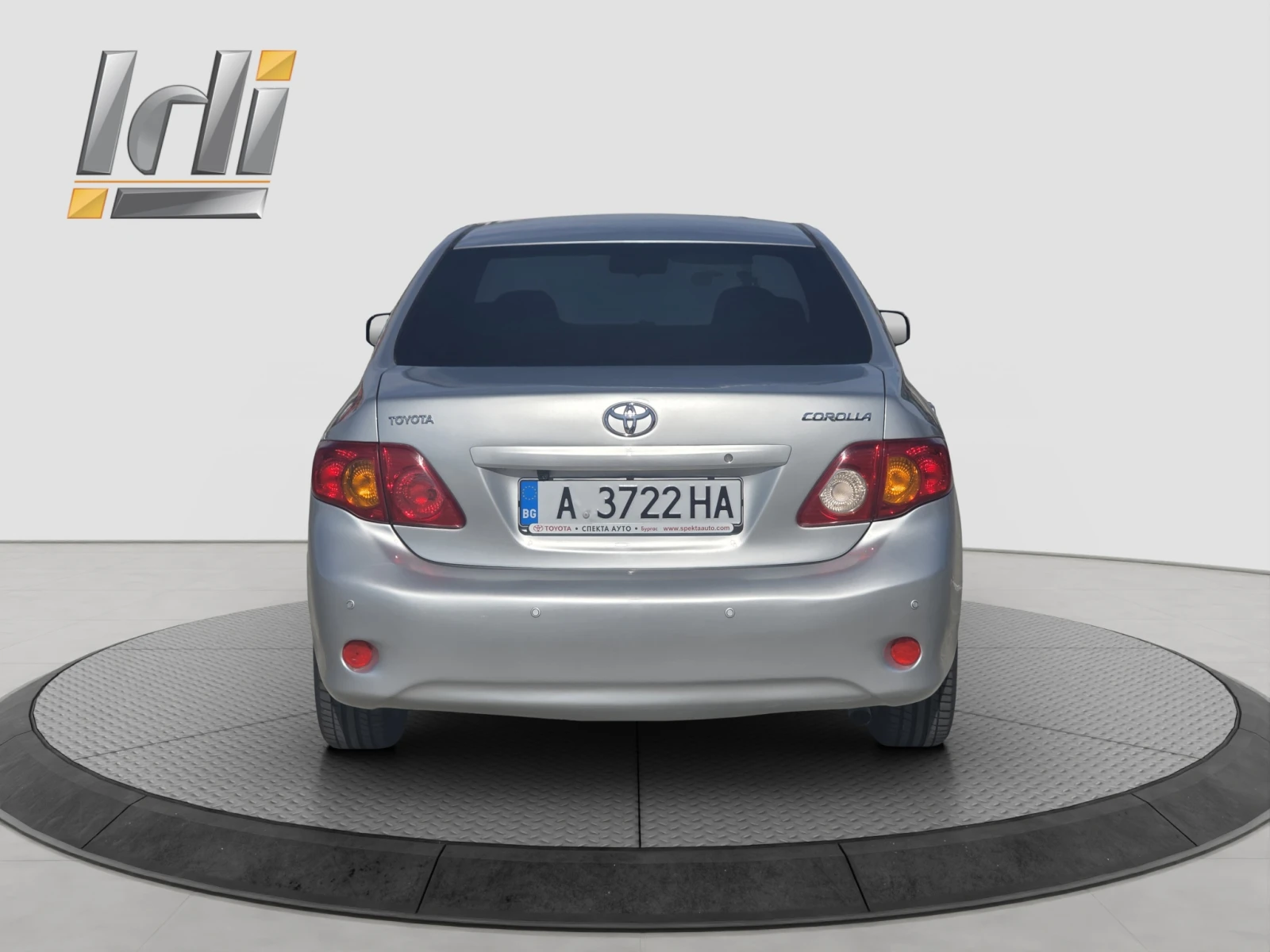 Toyota Corolla 1.6 VVTI, снимка 5 - Автомобили и джипове - 56542228