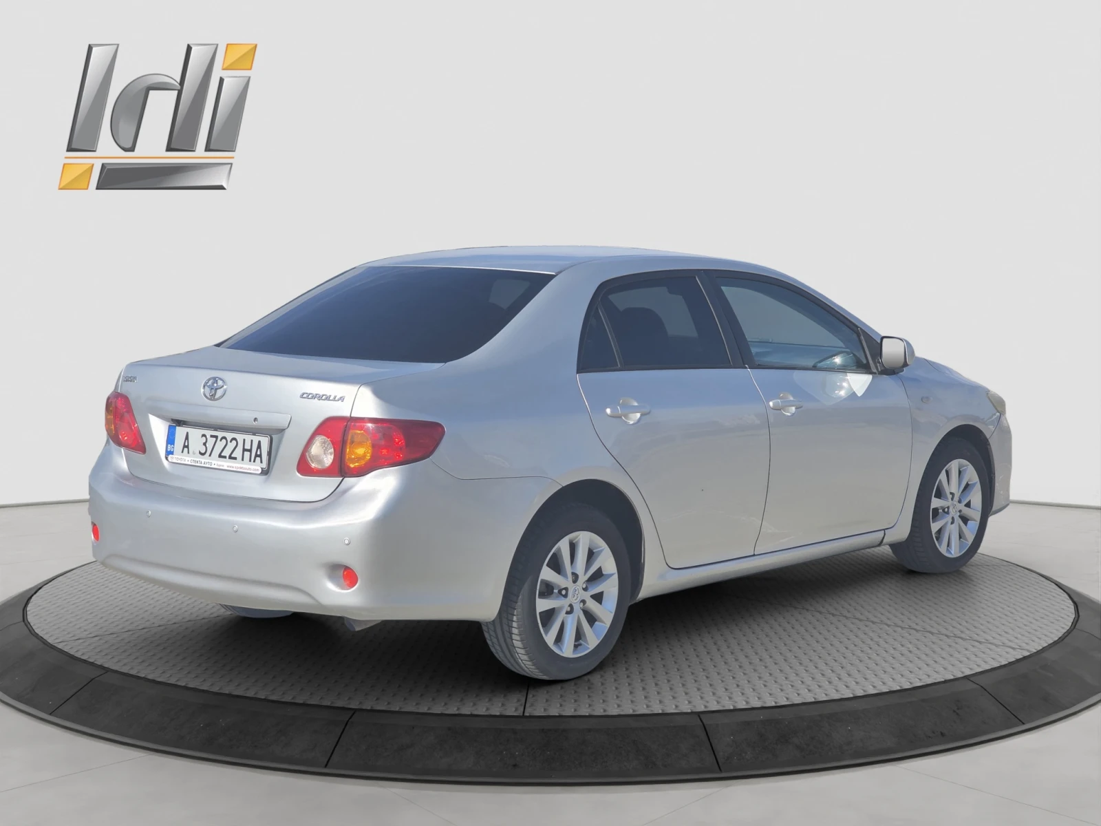 Toyota Corolla 1.6 VVTI, снимка 6 - Автомобили и джипове - 56542228