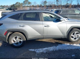 Hyundai Tucson 2.5l Sel, снимка 13 - Автомобили и джипове - 53658202