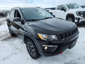 Jeep Compass * TRAILHAWK * 2 КЛЮЧА * ПОДГРЕВИ * CARFAX | Auto.bg — изображение 2