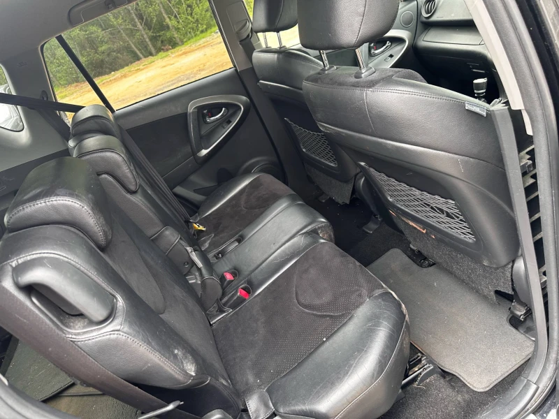 Toyota Rav4 2.2 D-4D (150 к.с.) 4x4 дизел, снимка 8 - Автомобили и джипове - 52557077