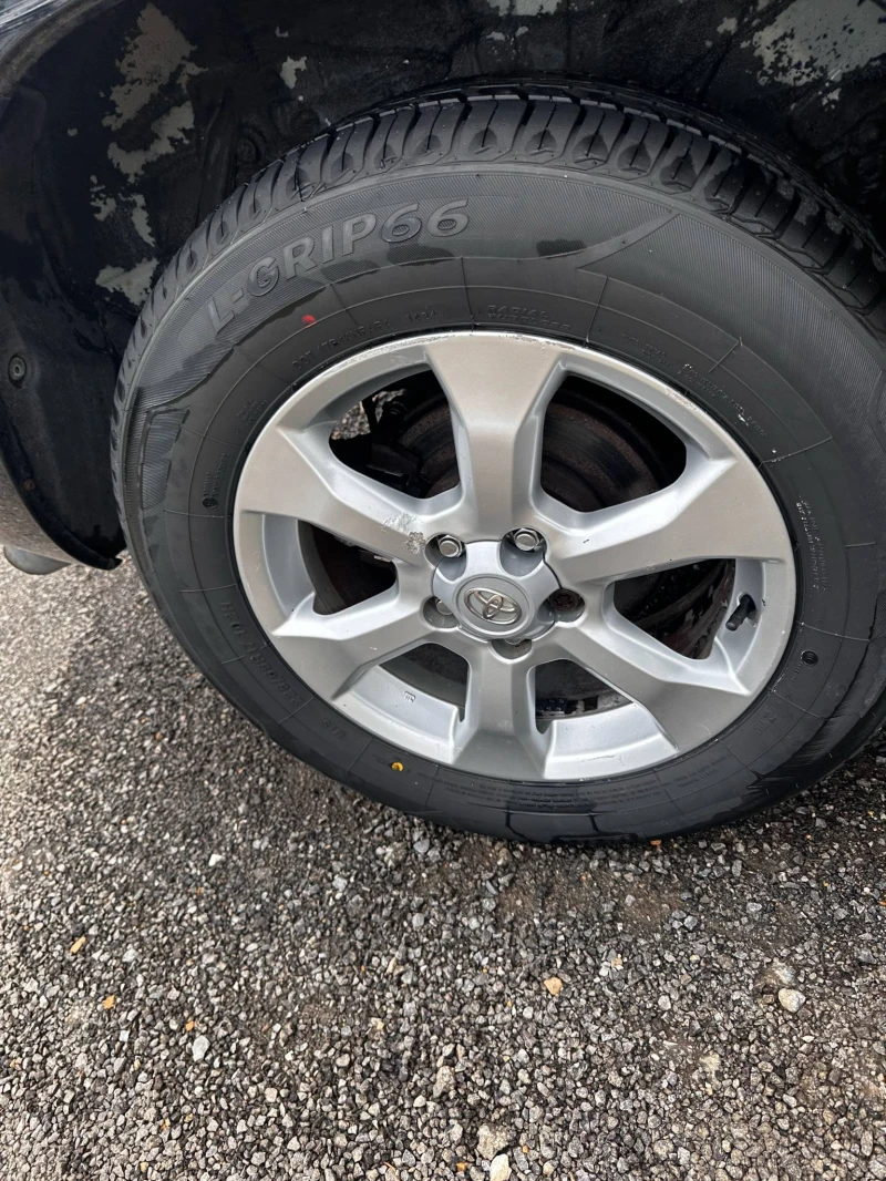 Toyota Rav4 2.2 D-4D (150 к.с.) 4x4 дизел, снимка 13 - Автомобили и джипове - 52557077
