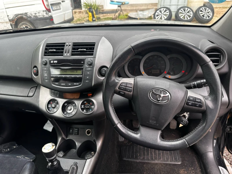 Toyota Rav4 2.2 D-4D (150 к.с.) 4x4 дизел, снимка 10 - Автомобили и джипове - 52557077
