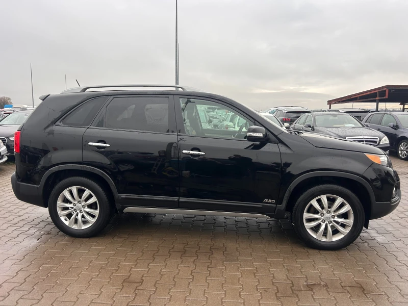 Kia Sorento 2.2CRDI 4WD AVTOMAT/NAVI/KAMERA/KOJA EURO 5, снимка 5 - Автомобили и джипове - 52470243