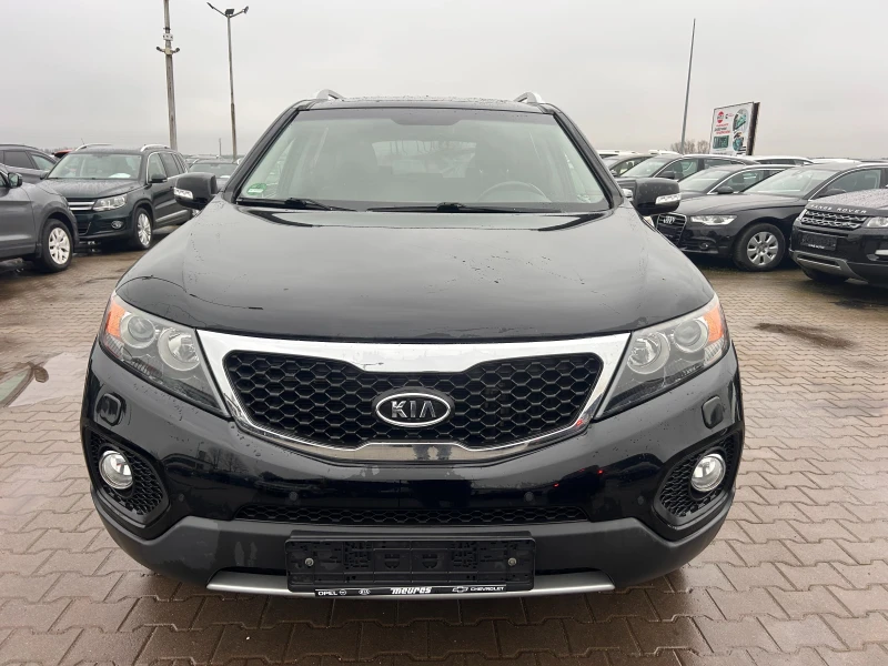 Kia Sorento 2.2CRDI 4WD AVTOMAT/NAVI/KAMERA/KOJA EURO 5, снимка 3 - Автомобили и джипове - 52470243