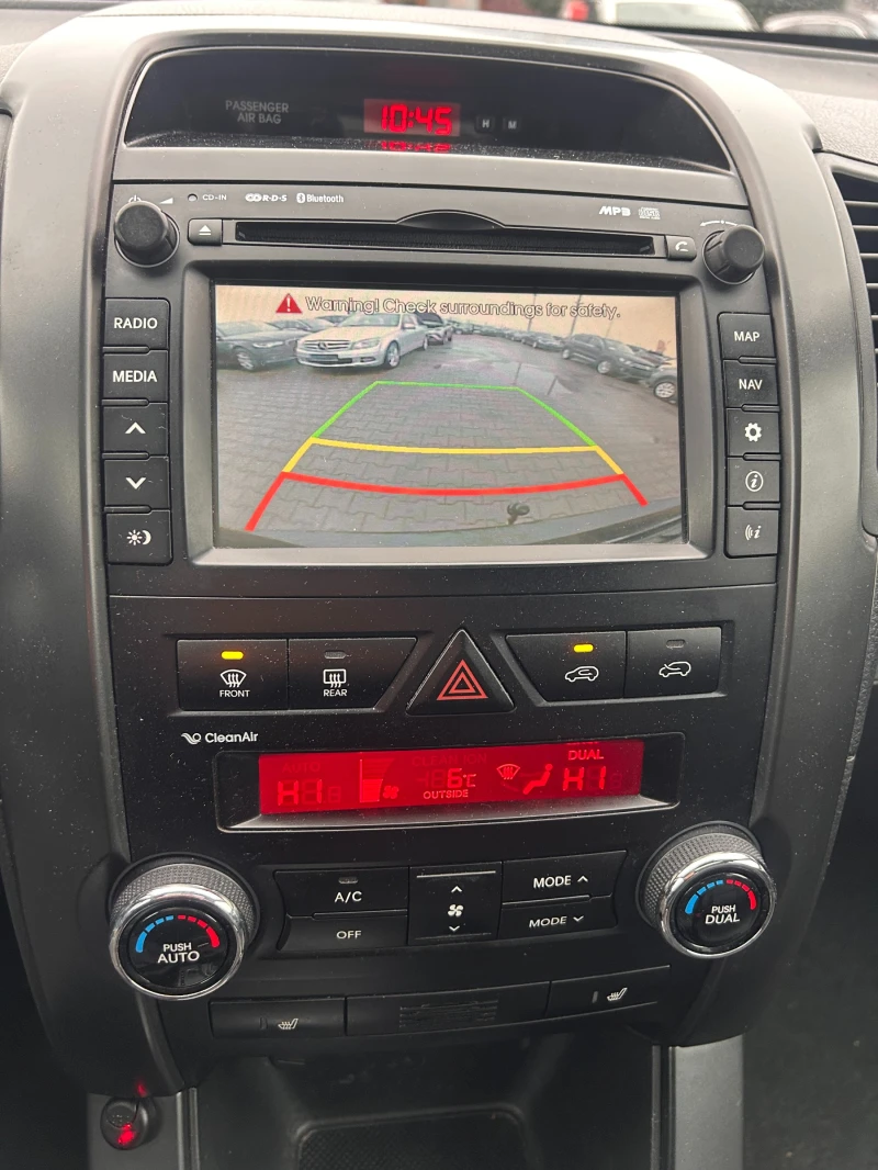 Kia Sorento 2.2CRDI 4WD AVTOMAT/NAVI/KAMERA/KOJA EURO 5, снимка 14 - Автомобили и джипове - 52470243