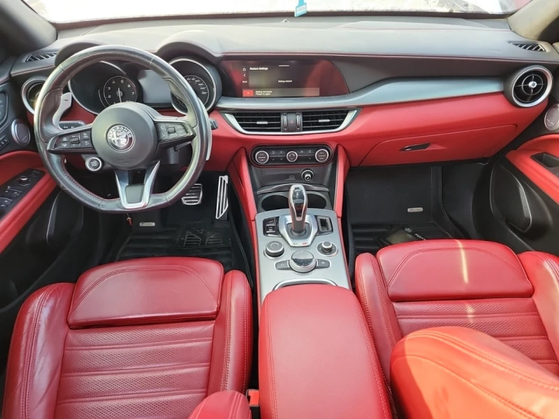 Alfa Romeo Stelvio CARFAX* АВТОФИНАНСИРАНЕ* БЕЗ ПЪРВОНАЧАЛНА ВНОСКА* , снимка 10 - Автомобили и джипове - 52746776