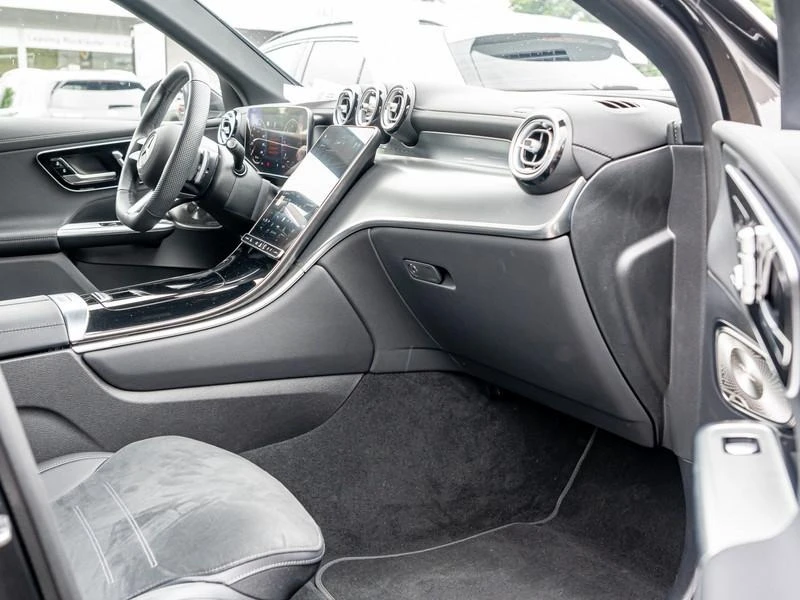 Mercedes-Benz GLC 400 450d* AMG* BURM* 360 CAM* KEYLESS* CARPLAY* , снимка 13 - Автомобили и джипове - 51294746