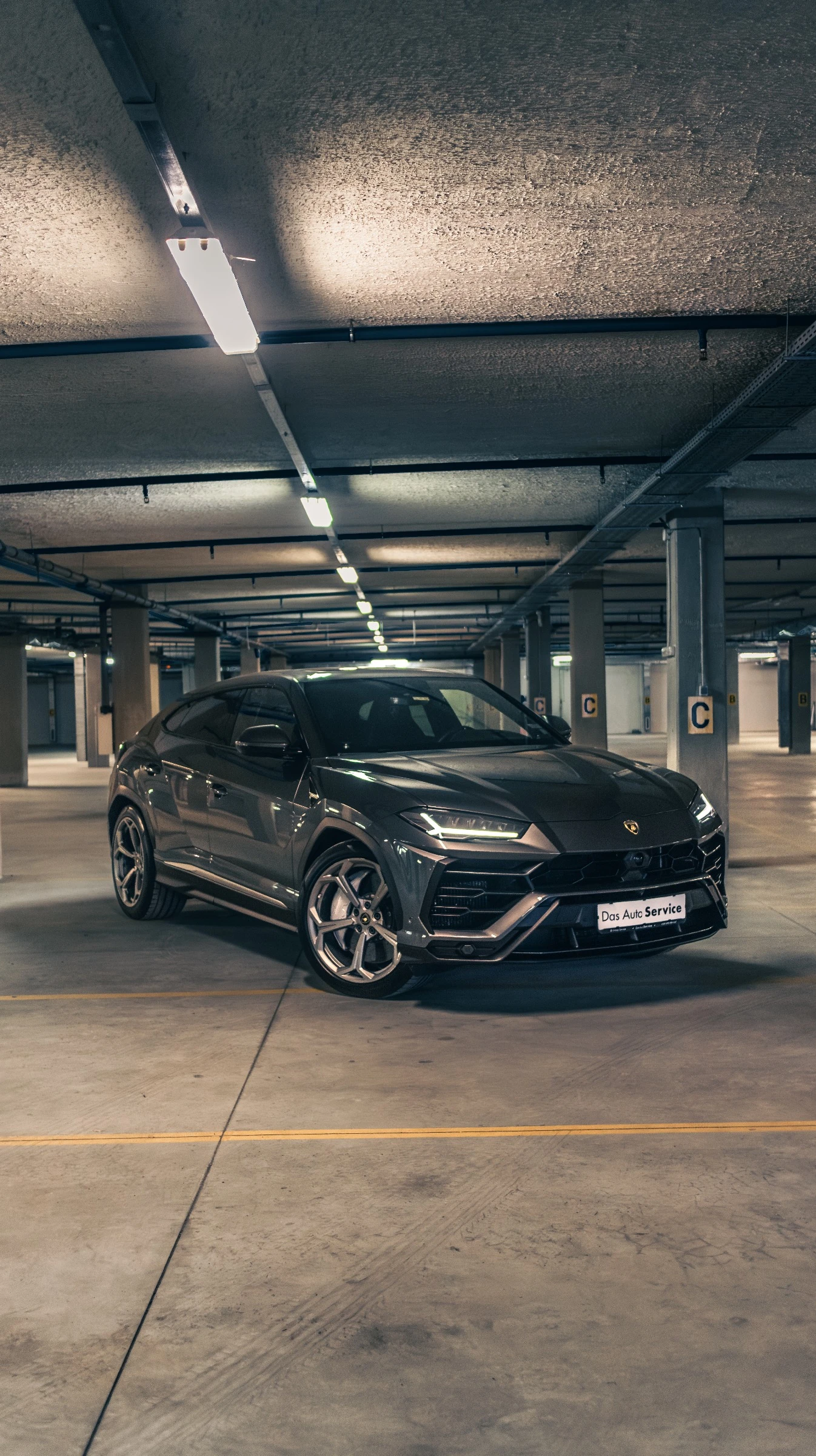 Lamborghini Urus Лизинг 2620 Euro / Месец - изображение 10