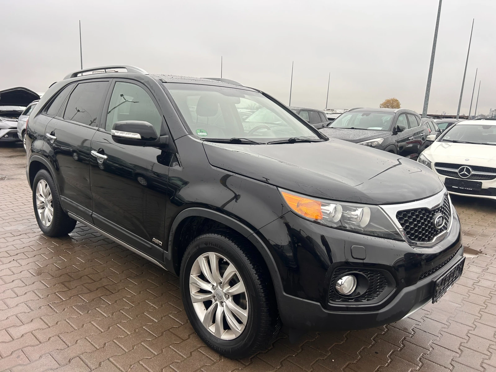 Kia Sorento 2.2CRDI 4WD AVTOMAT/NAVI/KAMERA/KOJA EURO 5 - изображение 4