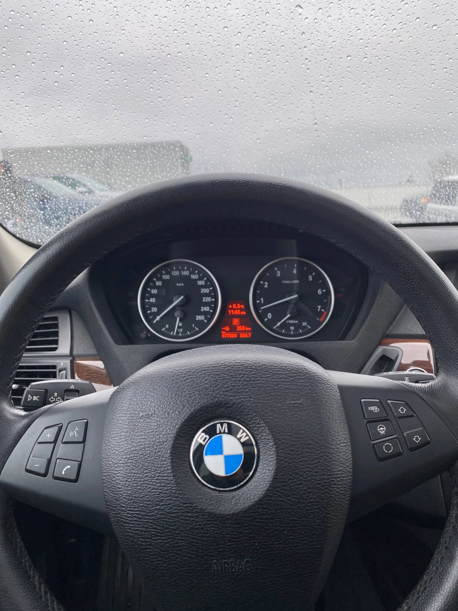 BMW X5 * * CARFAX * *   * *  | Mobile.bg   8