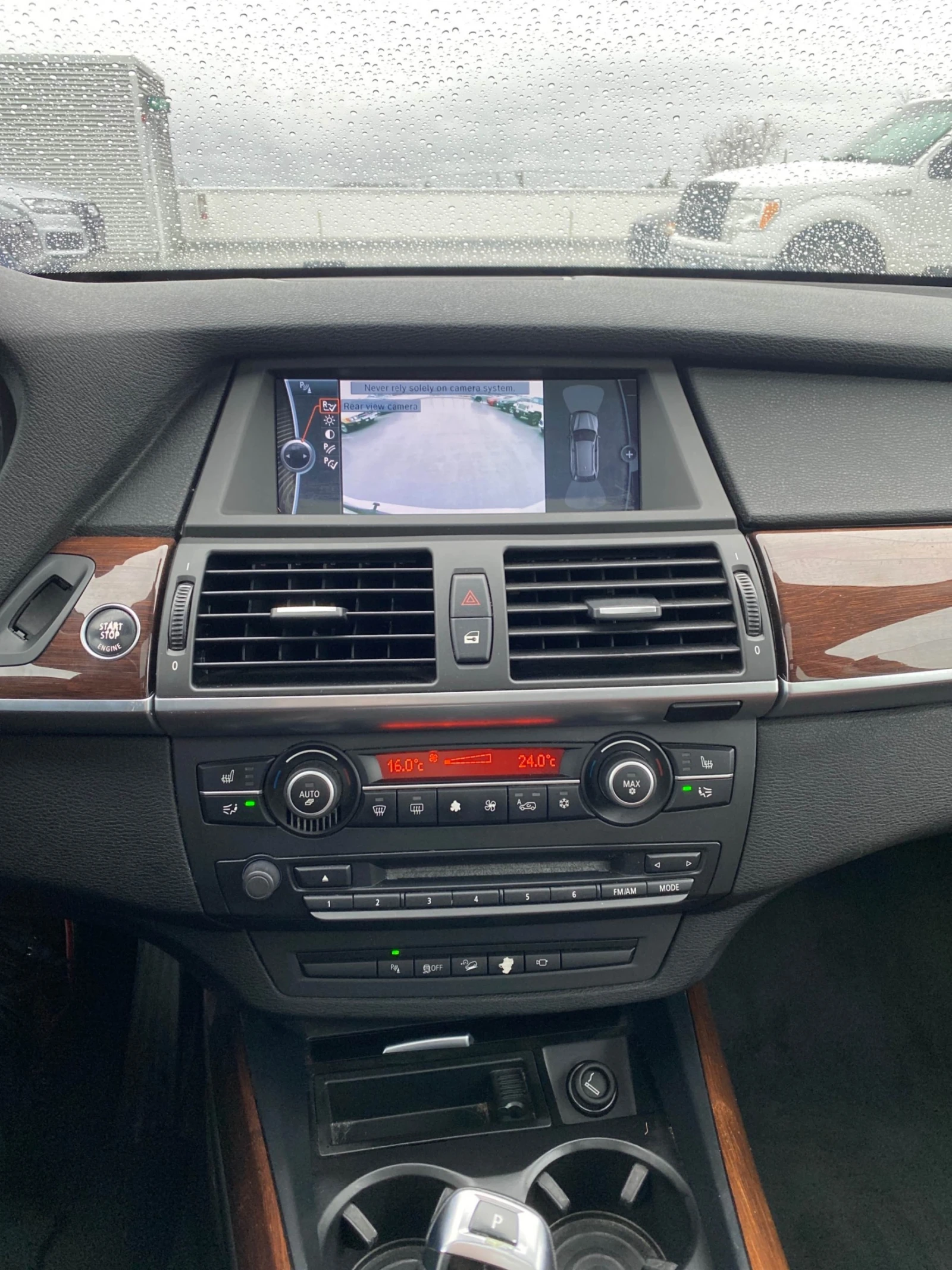 BMW X5 * * CARFAX * *   * *  | Mobile.bg   7