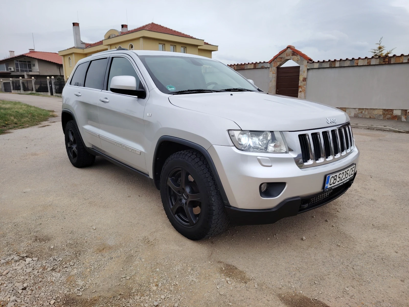 Jeep Grand cherokee WK2 3.6 286к.с. LPG , снимка 3 - Автомобили и джипове - 53596065