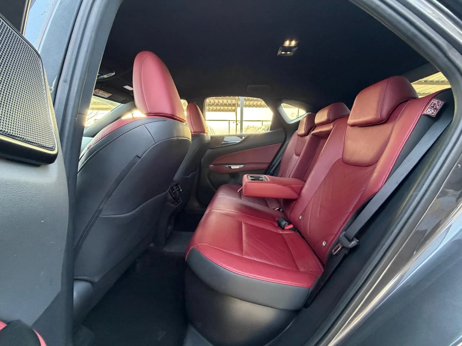 Lexus NX 450 + /4х4/360Camera/Гаранция Релакс, снимка 14 - Автомобили и джипове - 53738058