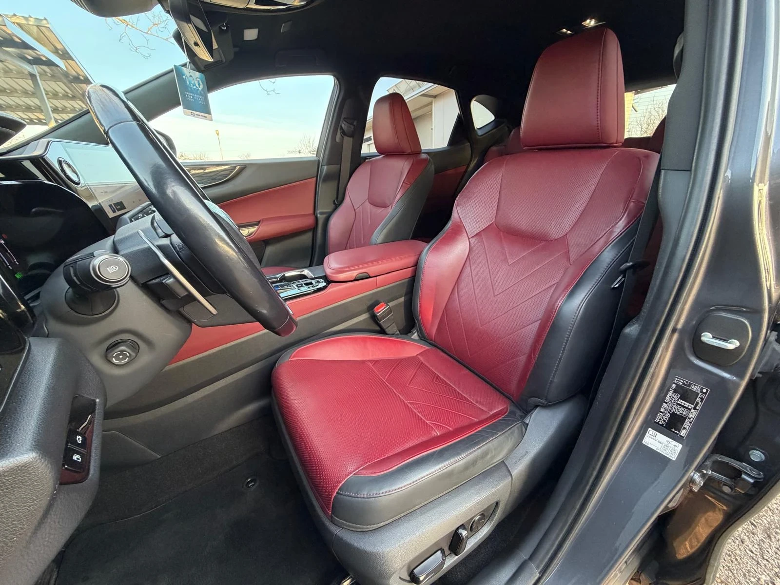 Lexus NX 450 + /4х4/360Camera/Гаранция Релакс, снимка 13 - Автомобили и джипове - 53738058