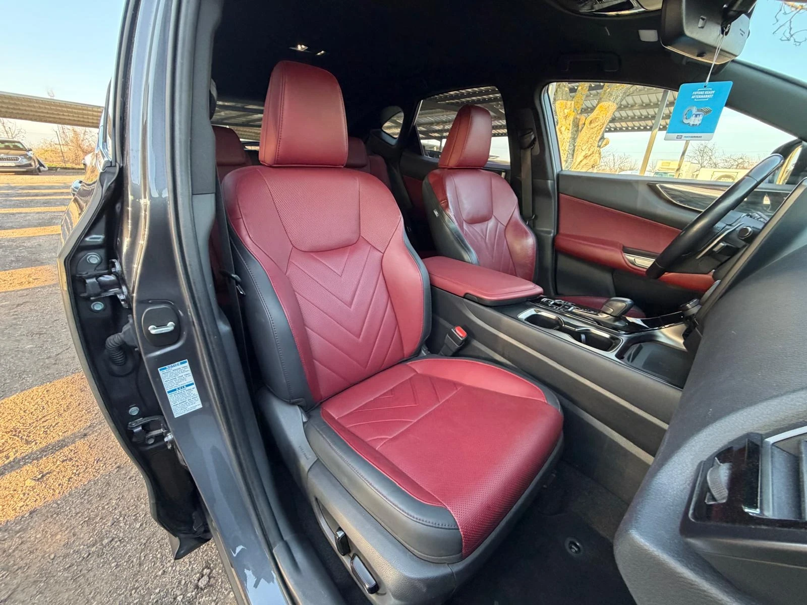 Lexus NX 450 + /4х4/360Camera/Гаранция Релакс, снимка 15 - Автомобили и джипове - 53738058