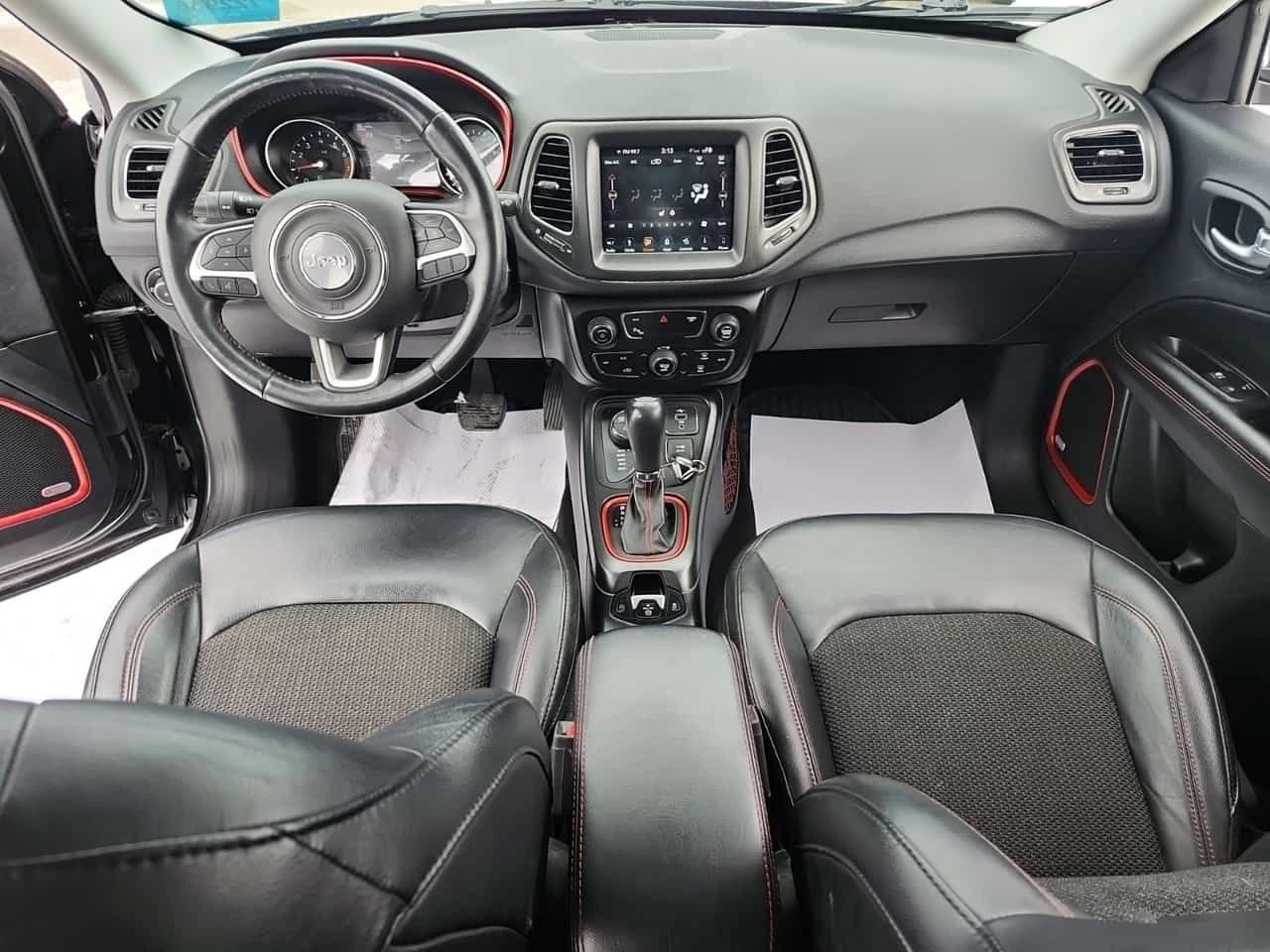 Jeep Compass * TRAILHAWK * 2 КЛЮЧА * ПОДГРЕВИ * CARFAX, снимка 10 - Автомобили и джипове - 54024472