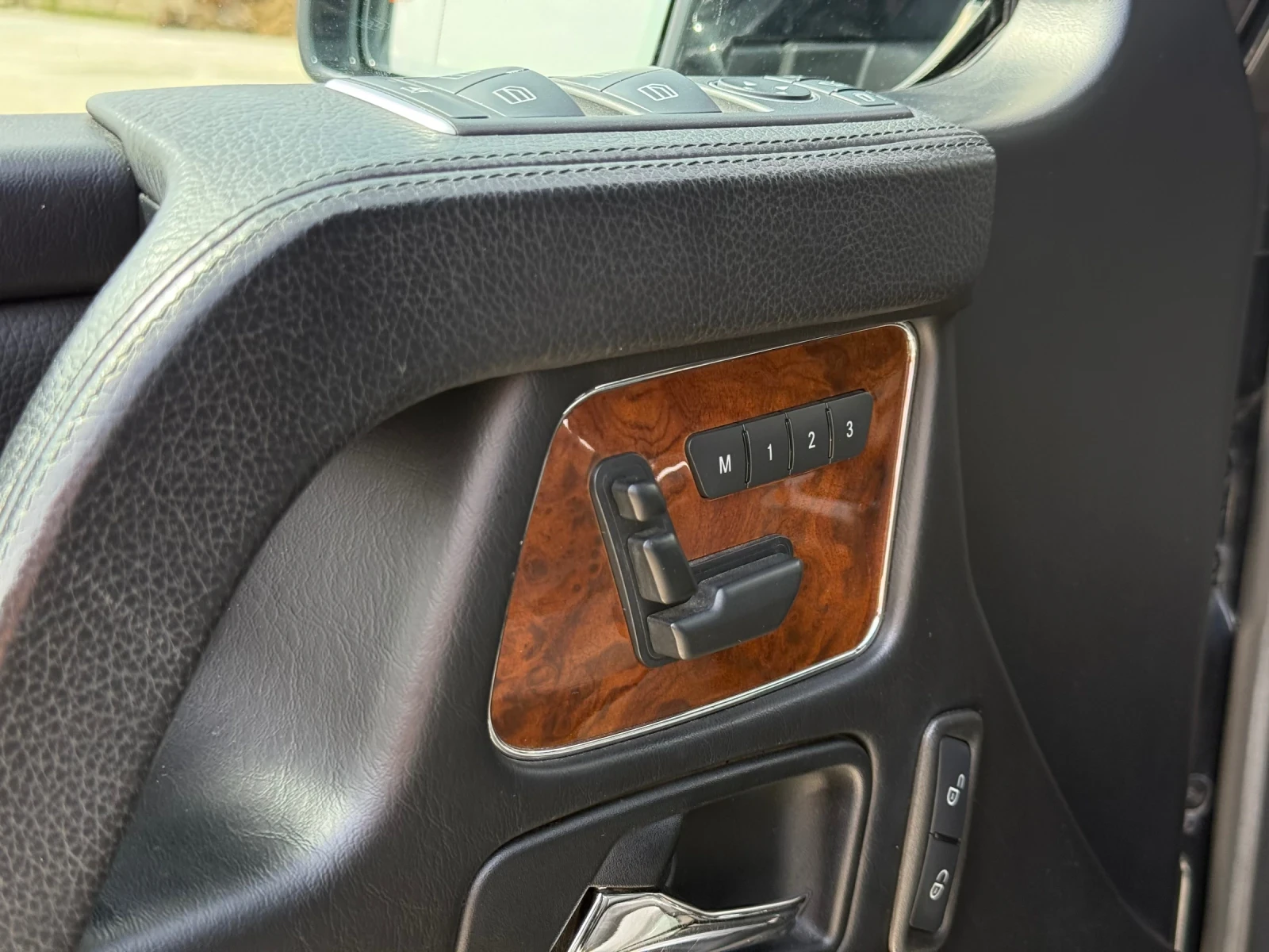 Mercedes-Benz G 500 AMG V8 FULL, снимка 13 - Автомобили и джипове - 54210555