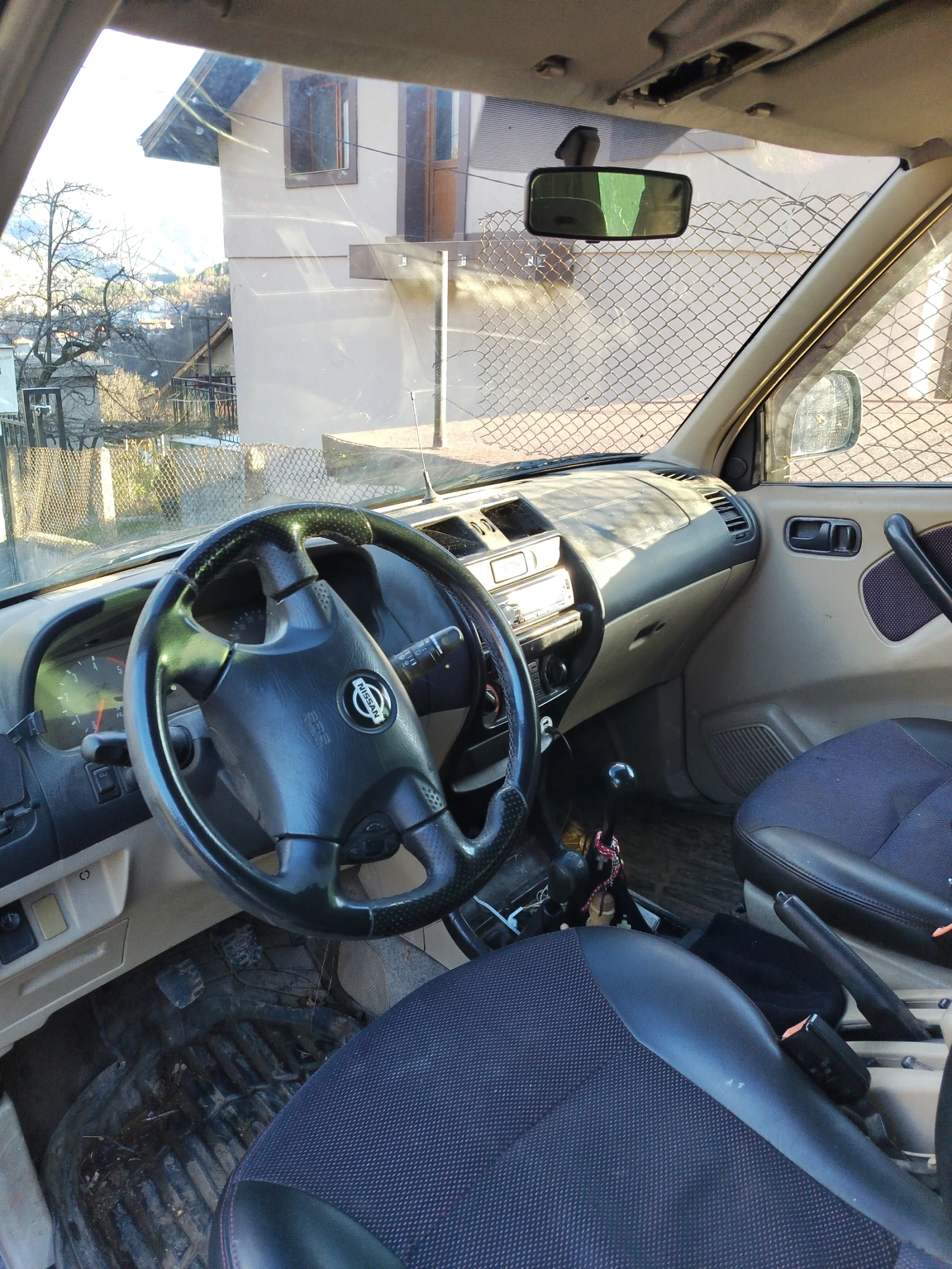 Nissan Terrano Джип, снимка 2 - Автомобили и джипове - 54410296