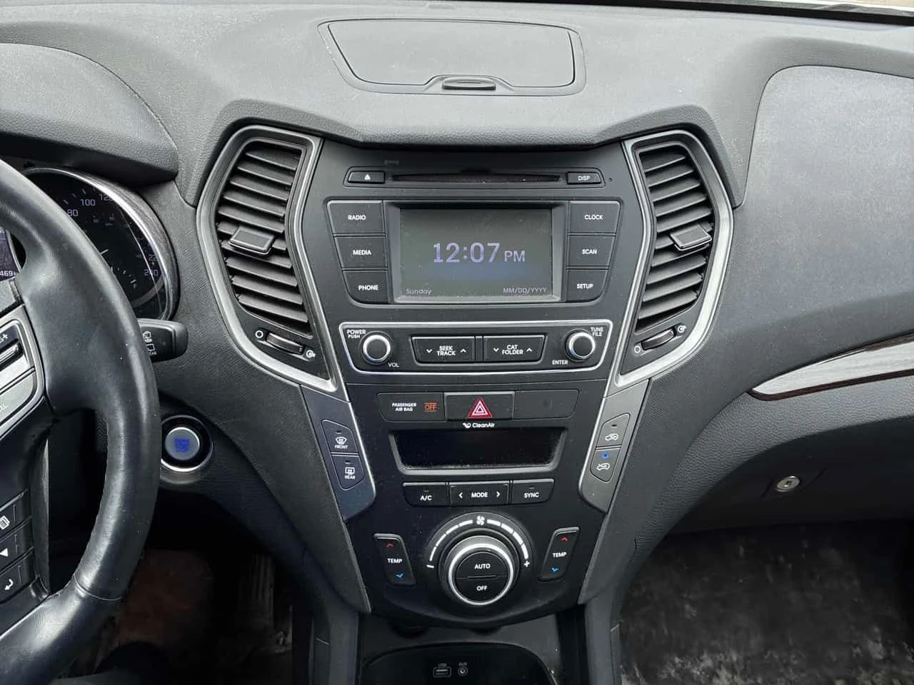 Hyundai Santa fe * SE * 2 КЛЮЧА* PANO* ПОДГРЕВ* KEYLESS* , снимка 9 - Автомобили и джипове - 54457075
