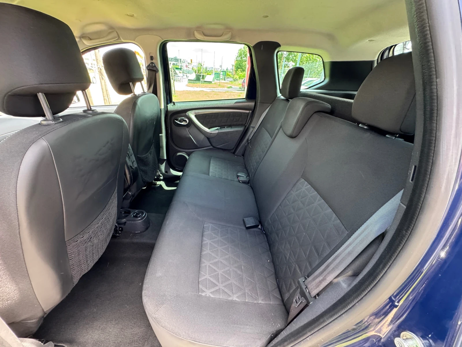 Dacia Duster 1.5dCi/EURO.5B, снимка 15 - Автомобили и джипове - 54667090
