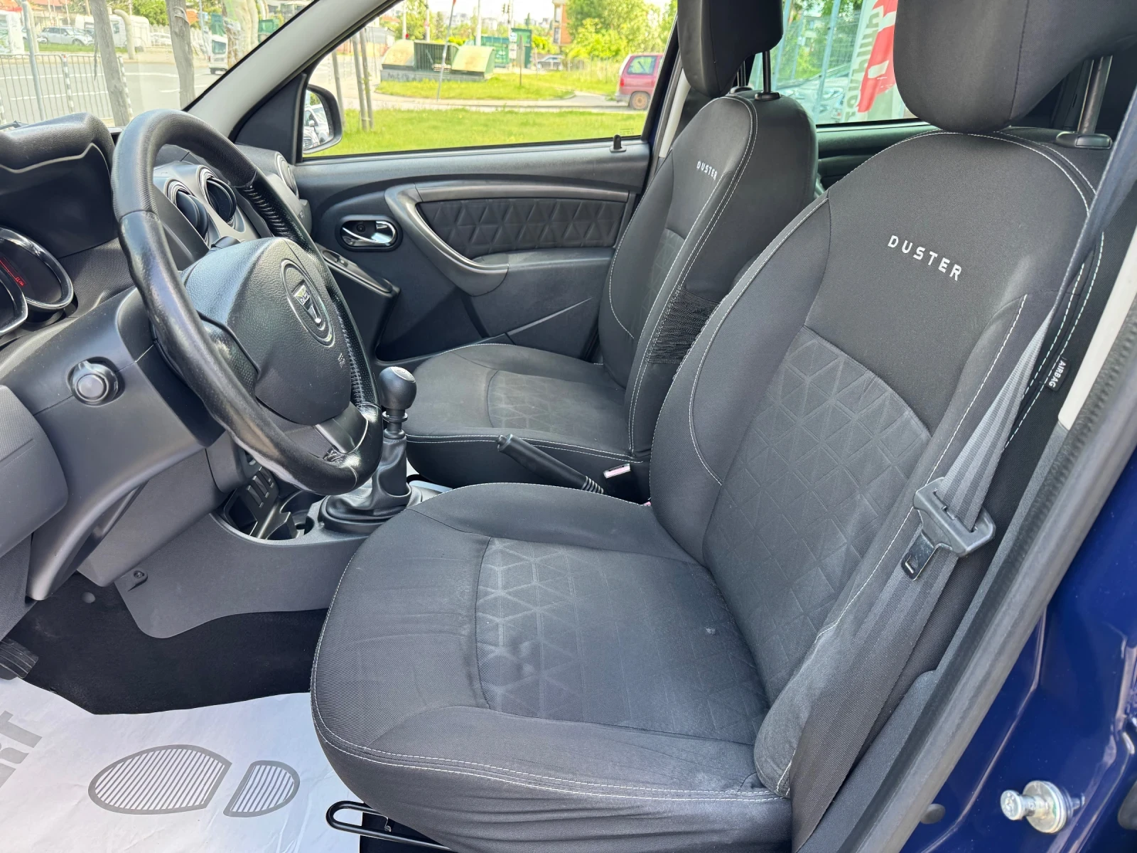 Dacia Duster 1.5dCi/EURO.5B, снимка 8 - Автомобили и джипове - 54667090