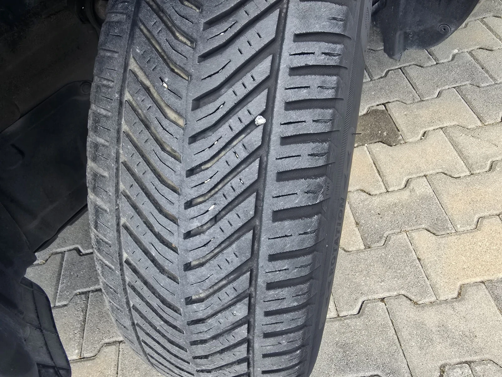 Toyota Rav4 2.2D4D, снимка 17 - Автомобили и джипове - 54714322