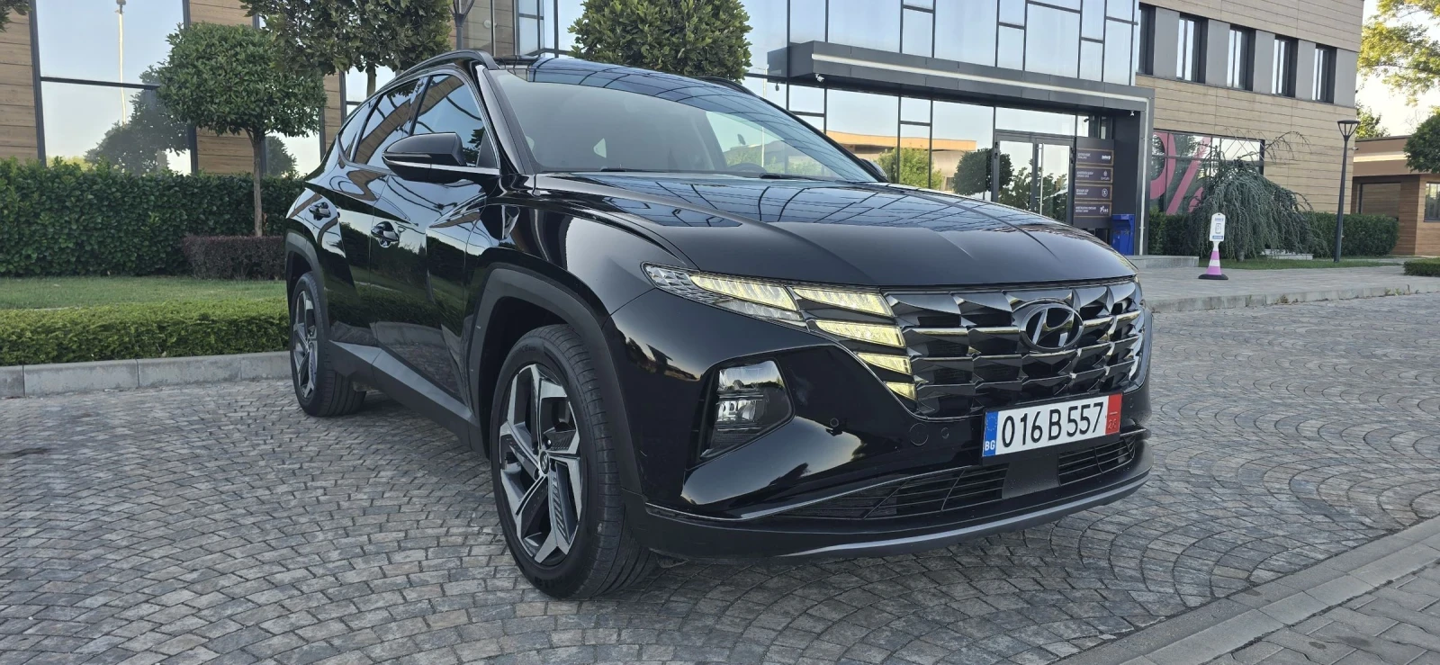 Hyundai Tucson 1.6 HYBRID/FULL/ЛИЗИНГ/230к.с./DISTRONIC/