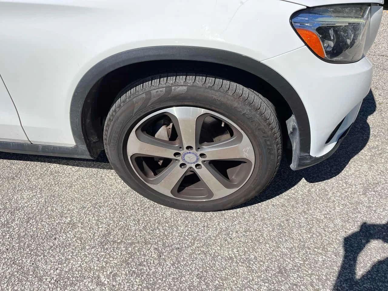 Mercedes-Benz GLC 300 * CARFAX * ЦЕНА ДО БГ, снимка 17 - Автомобили и джипове - 55314989