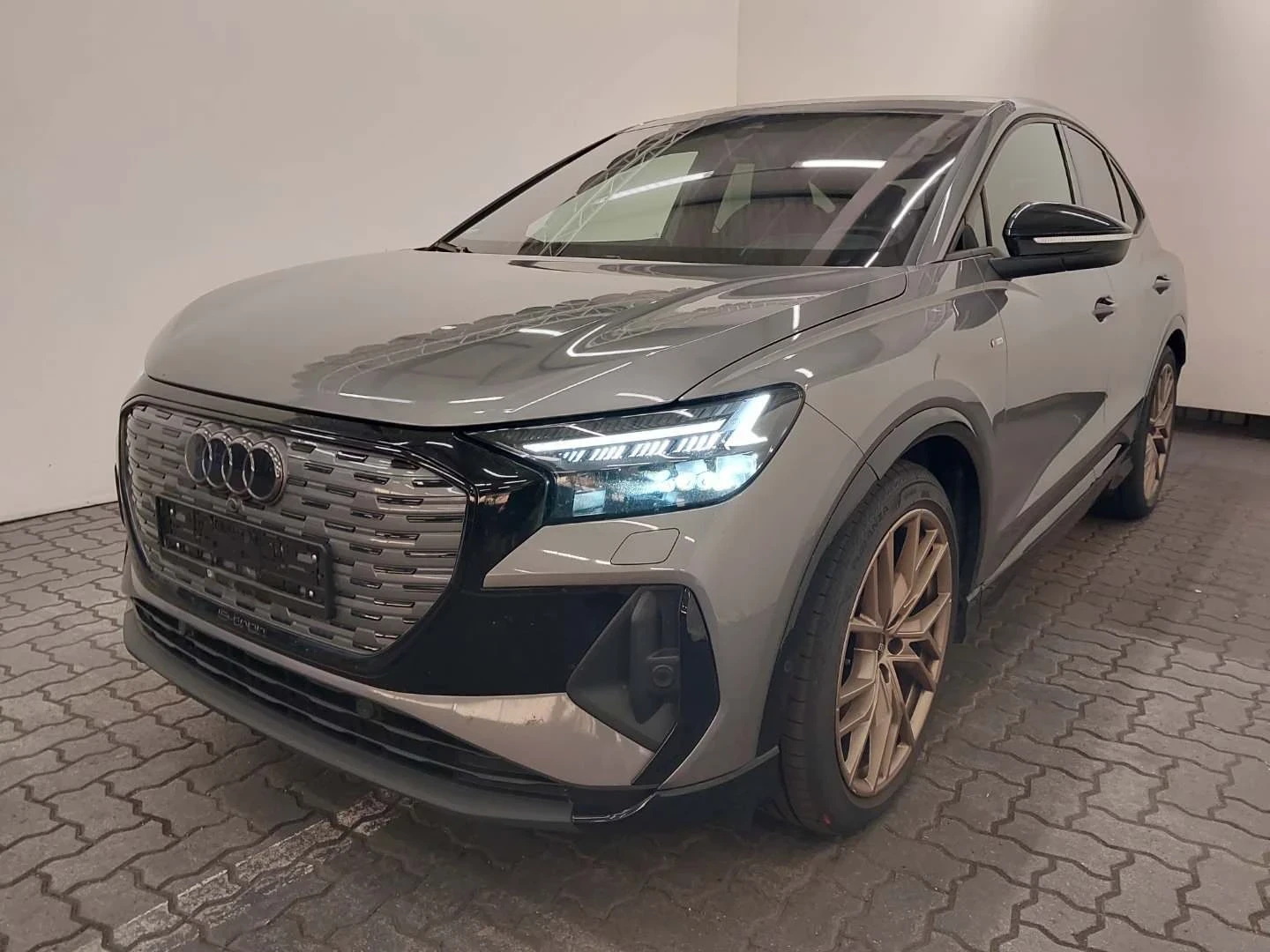 Audi Q4 Sportback e-tron 50 quattro S-line MATRIX LED