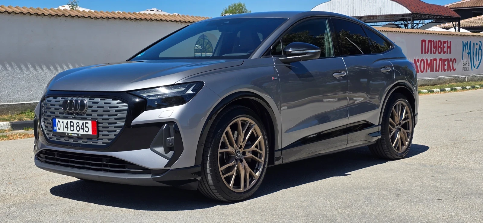 Audi Q4 Sportback e-tron 50 quattro S-line MATRIX LED