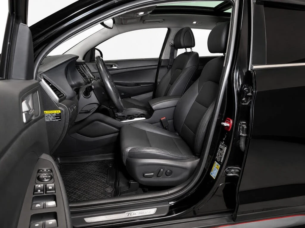 Hyundai Tucson 1.6T Limited AWD, снимка 10 - Автомобили и джипове - 55674989