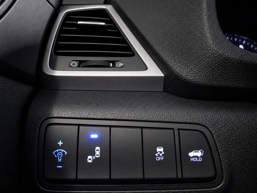 Hyundai Tucson 1.6T Limited AWD, снимка 12 - Автомобили и джипове - 55674989
