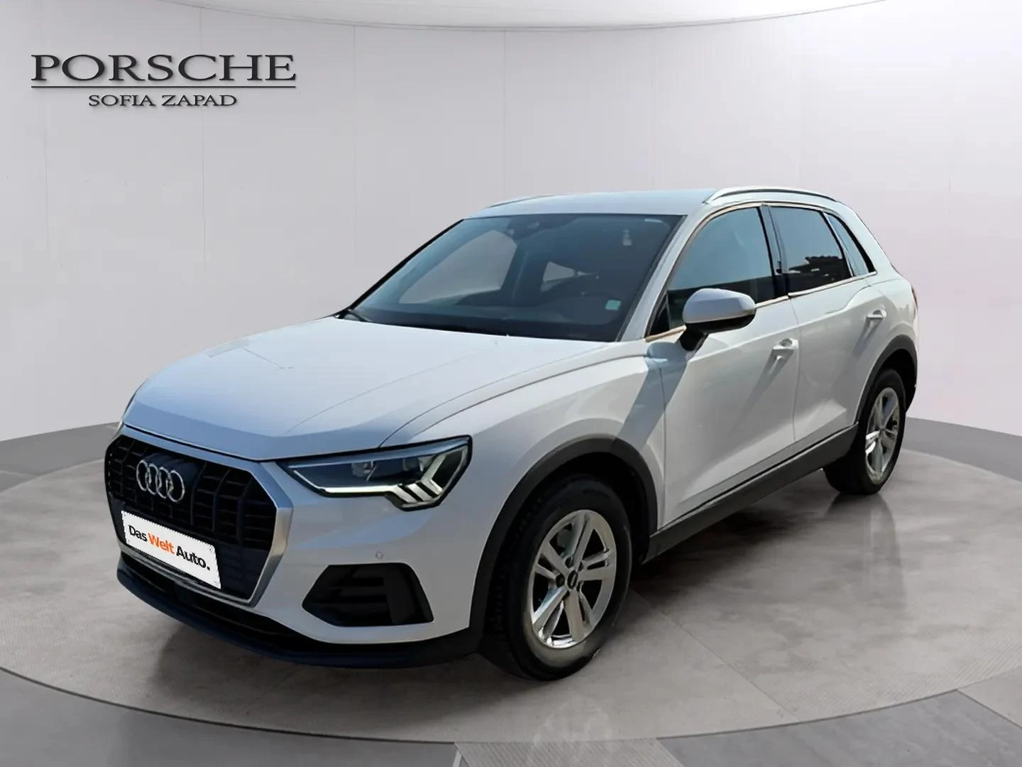 Audi Q3, снимка 2 - Автомобили и джипове - 56420887