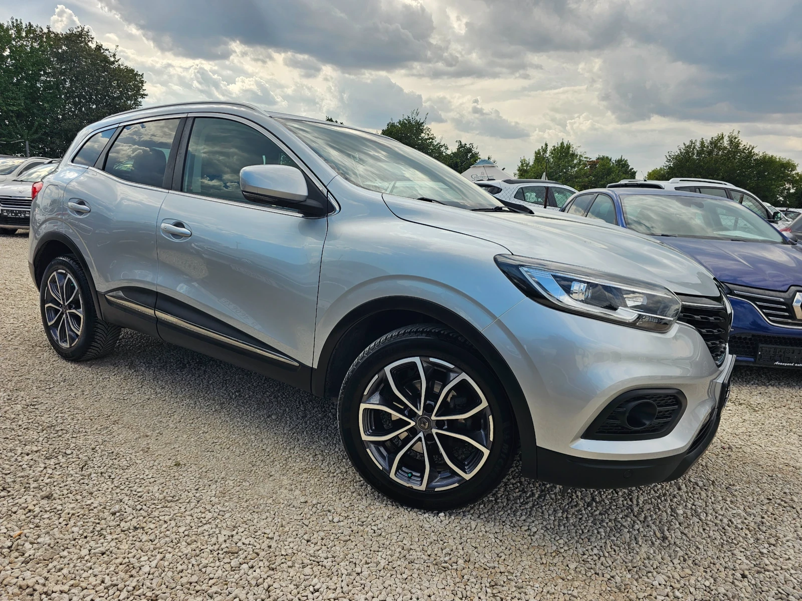 Renault Kadjar 1.5dCi, 115к.с., снимка 3 - Автомобили и джипове - 56169323