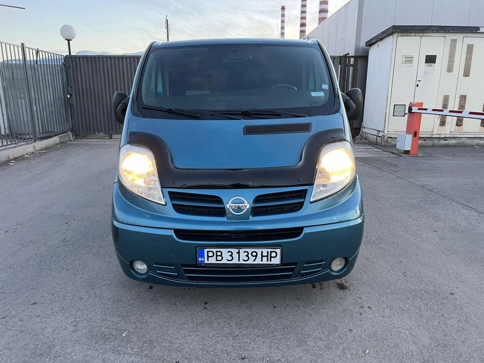 Nissan Primastar 2.0/// 115кс - изображение 2