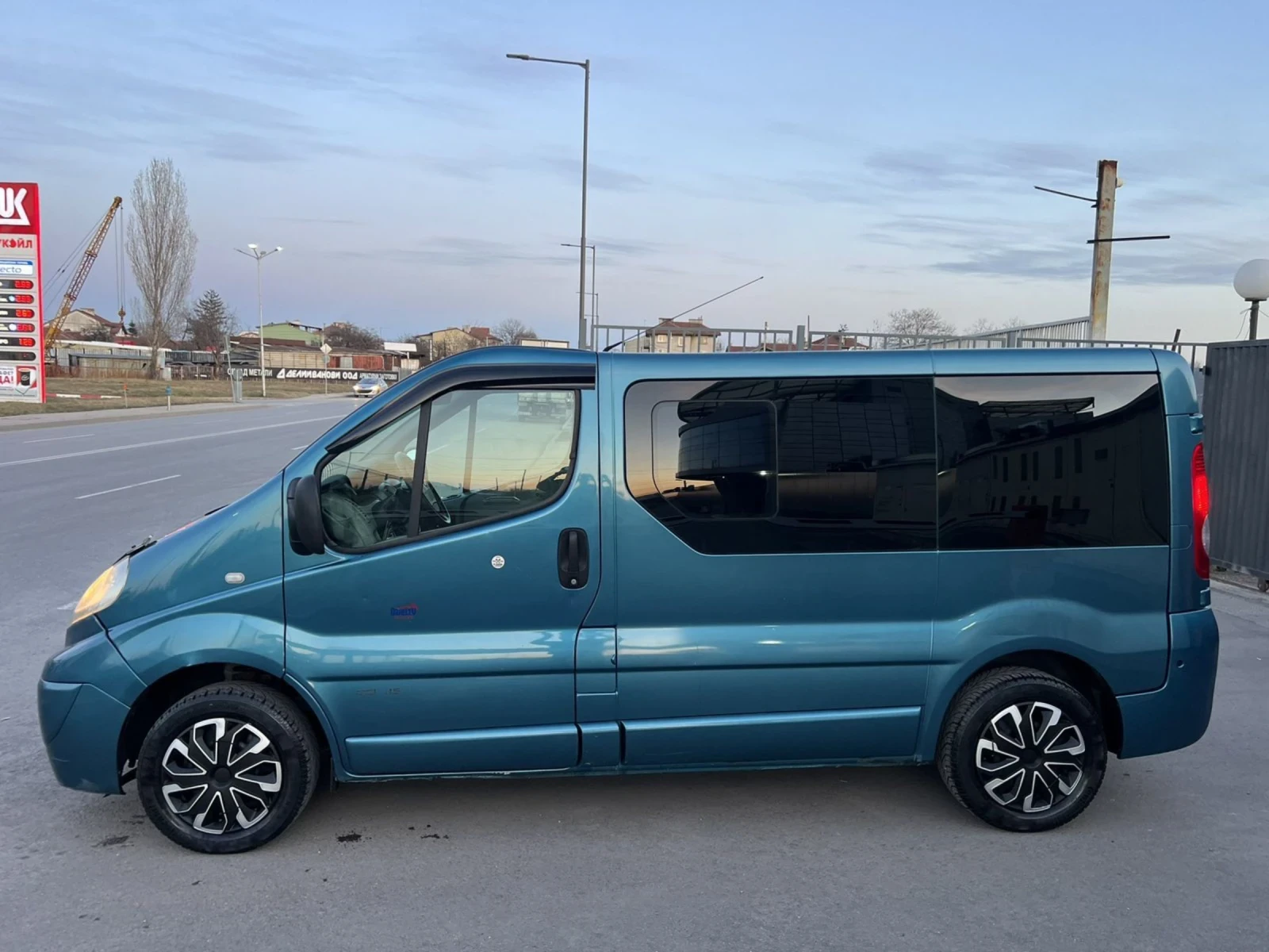 Nissan Primastar 2.0/// 115кс - изображение 3