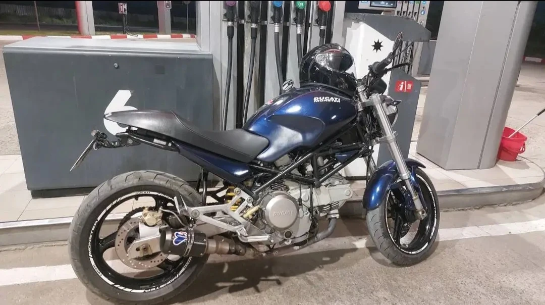 Ducati Monster 600, снимка 1