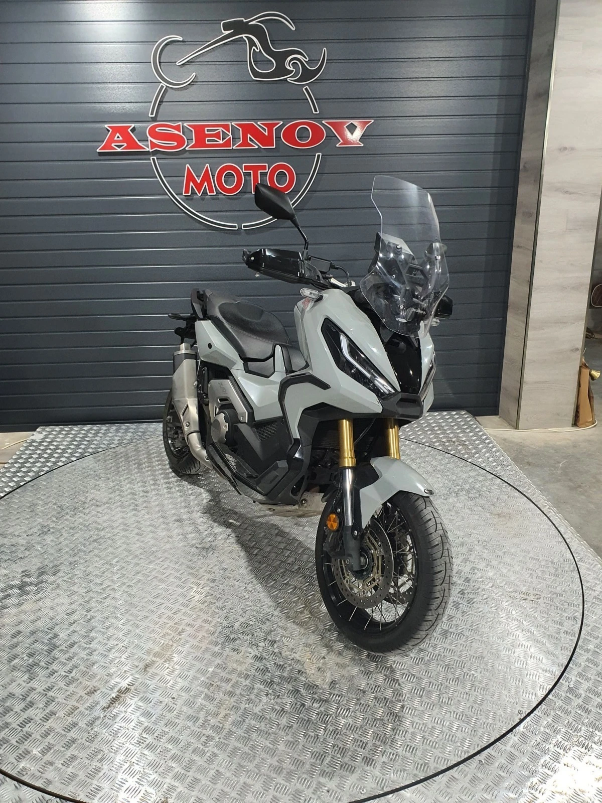 Honda X-ADV NEW MODEL 2023 - изображение 2