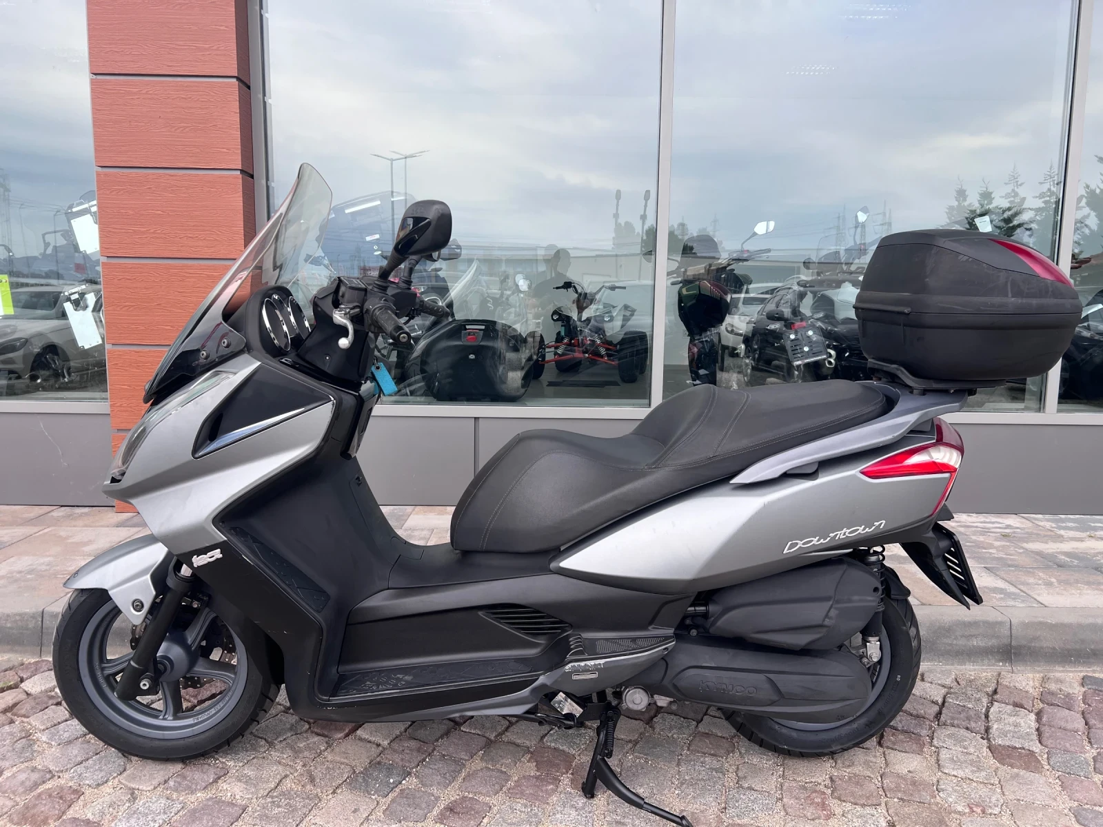 Kymco Downtown 125, снимка 4 - Мотоциклети и мототехника - 55024057