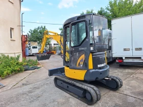      Komatsu PC30MR/3T.