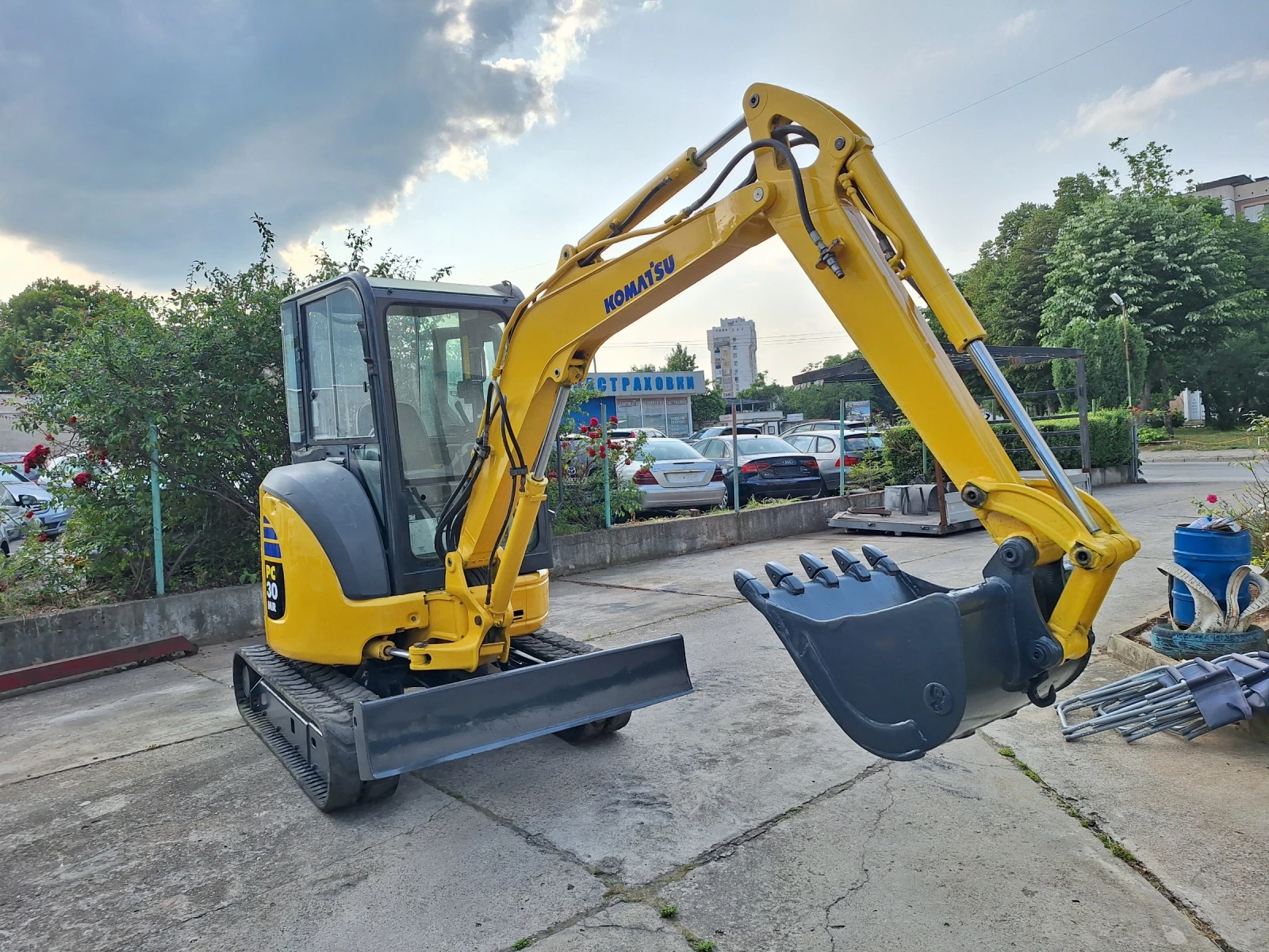 Багер Komatsu PC30MR/3T. - изображение 6