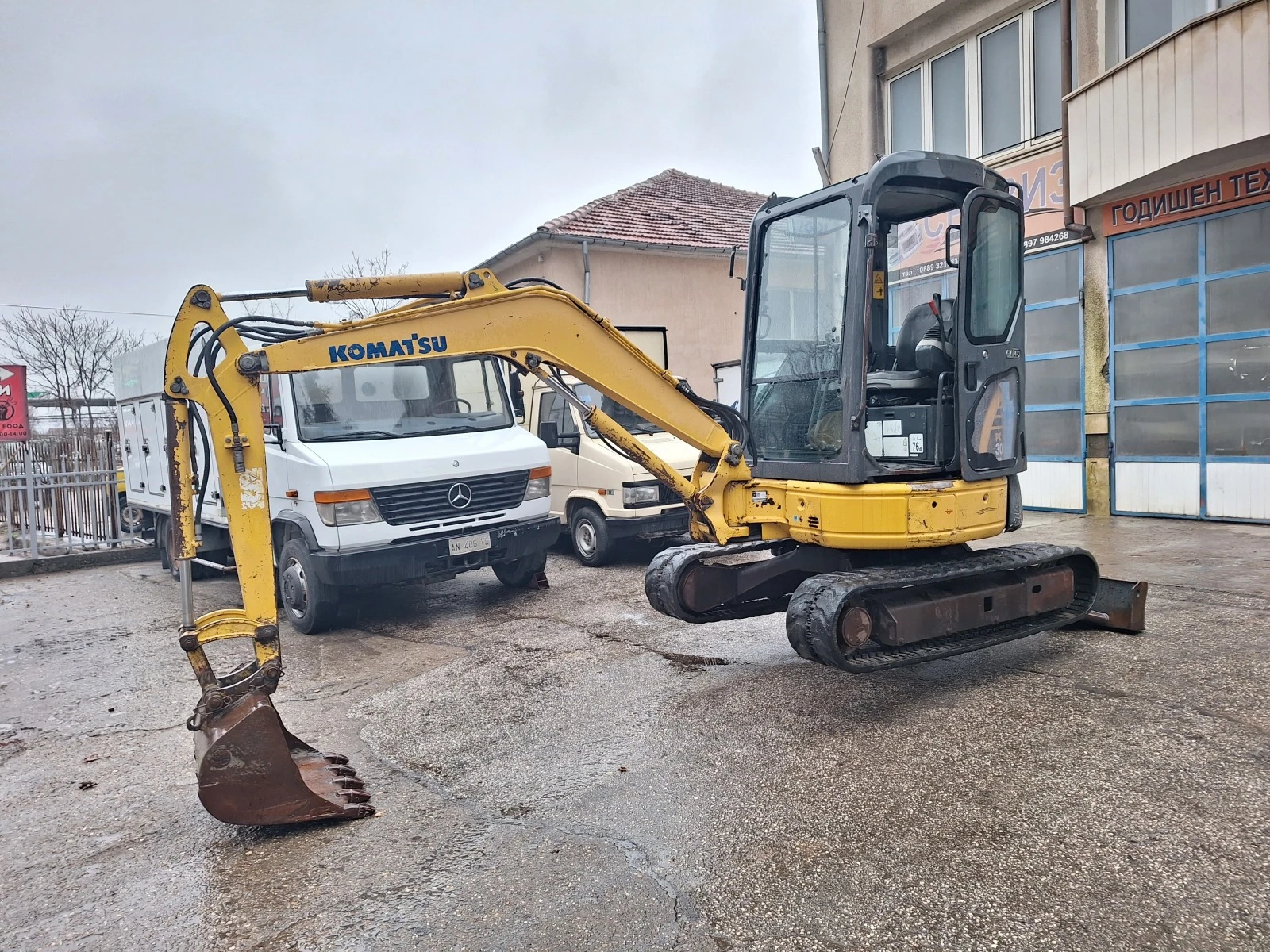 Багер Komatsu PC30MR/3T. | Mobile.bg — изображение 1