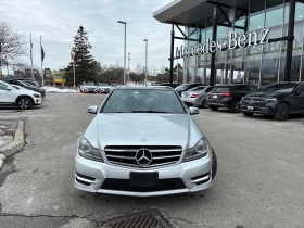Mercedes-Benz C 350 CARFAX /Кожа+ Алкантара/Нави/Подгрев/Панорама, снимка 2