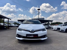 Toyota Auris, снимка 1