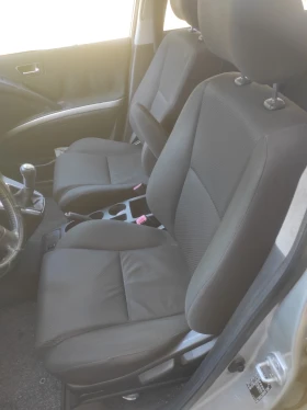 Обява за продажба на Toyota Corolla verso ~5 300 лв. - изображение 7