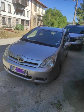 Обява за продажба на Toyota Corolla verso ~5 300 лв. - изображение 1