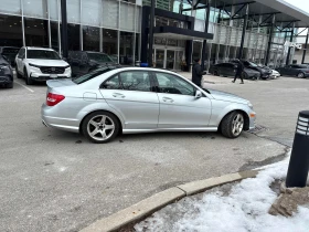 Mercedes-Benz C 350 CARFAX /Кожа+ Алкантара/Нави/Подгрев/Панорама - 7500 € / 14668.73 лв. - 25087659 4