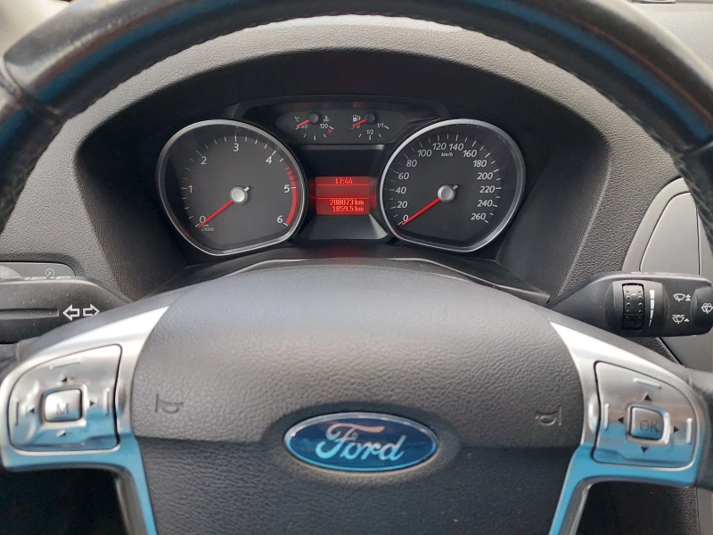 Ford Mondeo, снимка 13 - Автомобили и джипове - 46435754