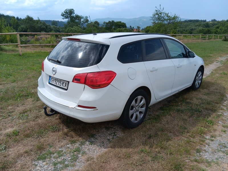 Opel Astra, снимка 4 - Автомобили и джипове - 46454251